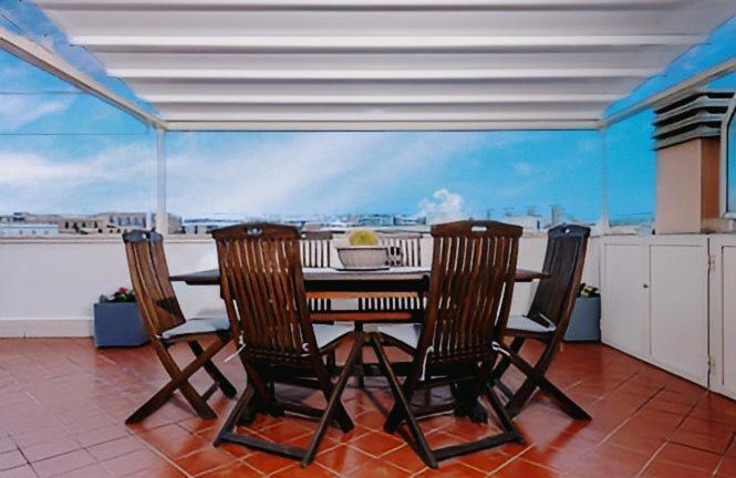 The Roof - Appartamento Con Terrazza Al Centro Di Civitavecchia Luaran gambar